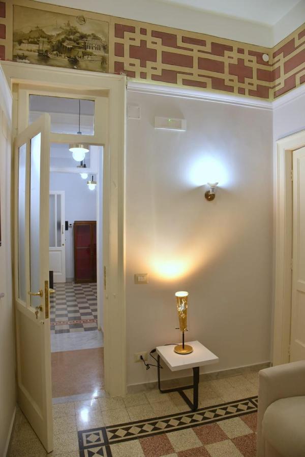 Ripa Garden Room And Suite Salerno Eksteriør billede