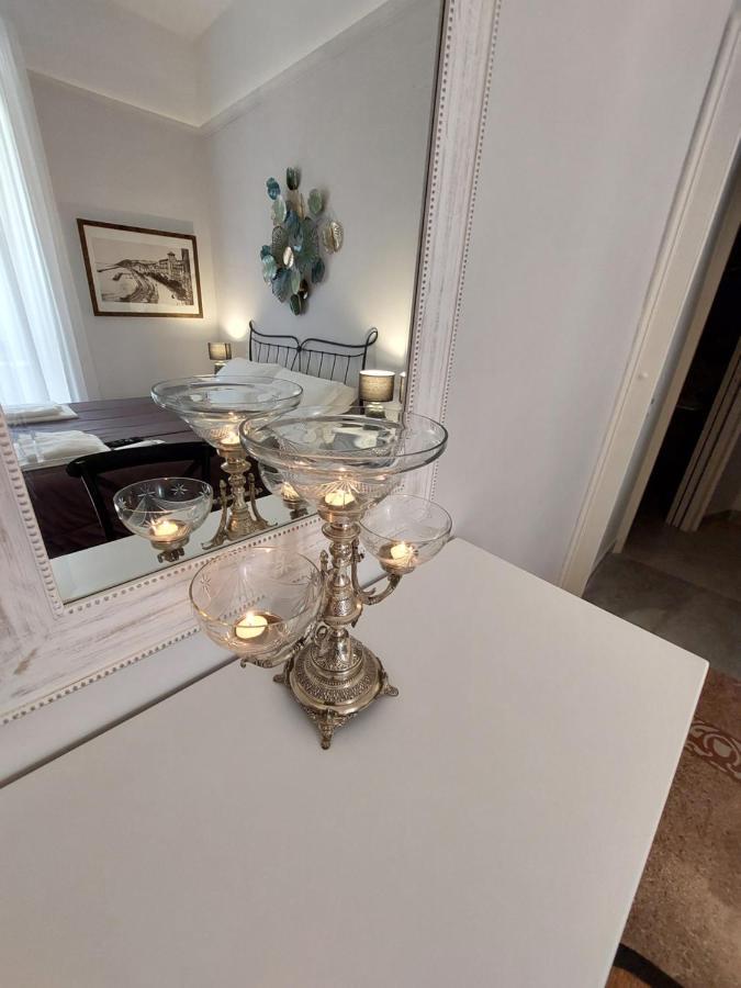 Ripa Garden Room And Suite Salerno Eksteriør billede